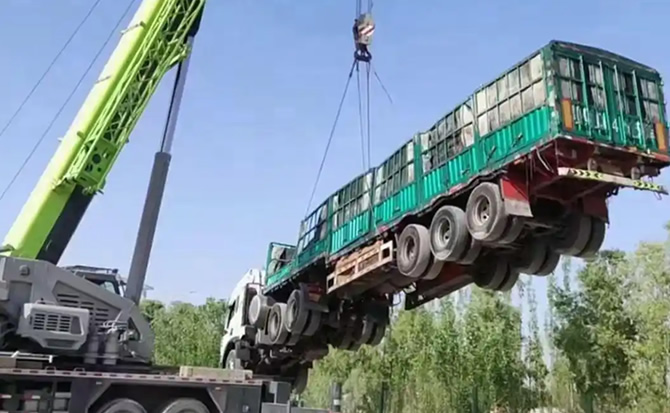 怒江傈僳族自治州道路脱困救援案例